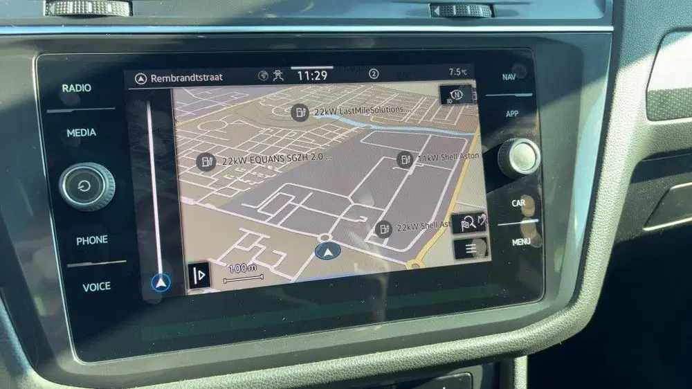 Volkswagen Tiguan Allspace 1.5 TSI R-Line uit 2022, foto 15