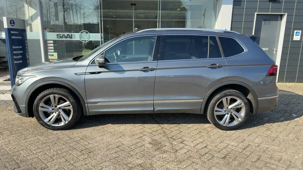 Volkswagen Tiguan Allspace 1.5 TSI R-Line uit 2022, foto 3