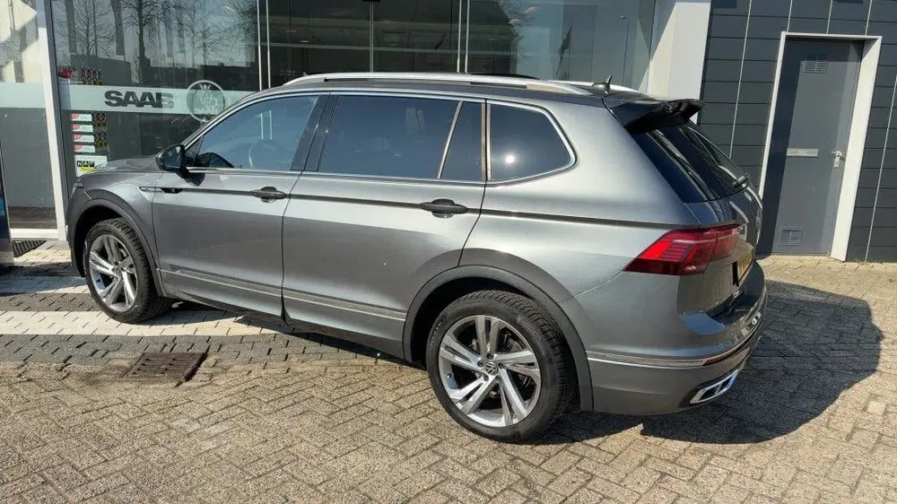 Volkswagen Tiguan Allspace 1.5 TSI R-Line uit 2022, foto 5
