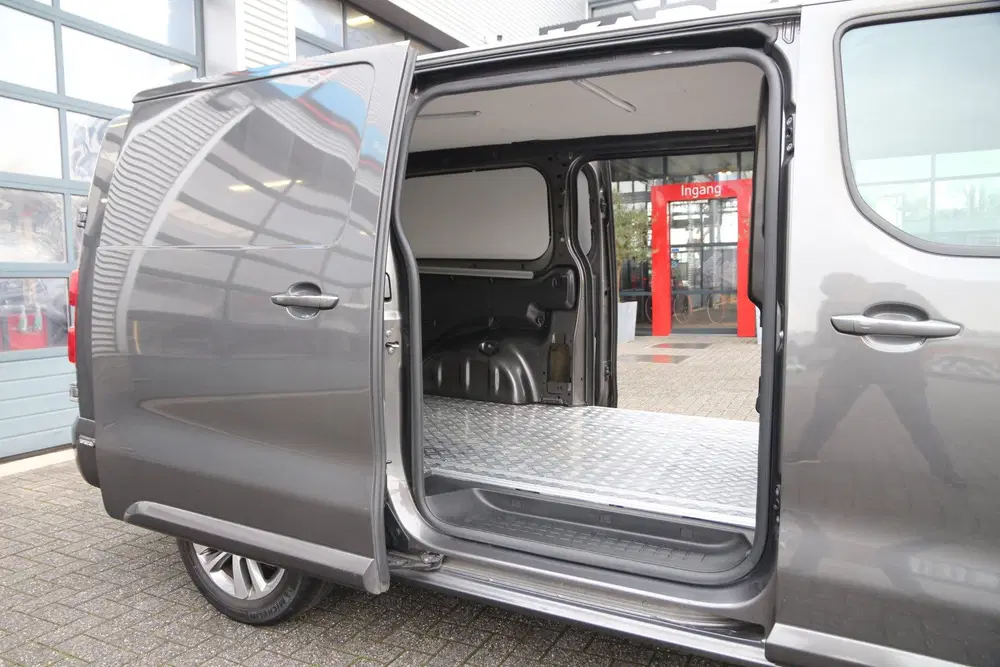 Peugeot Expert 2.0 BlueHDI 180 uit 2019, foto 15
