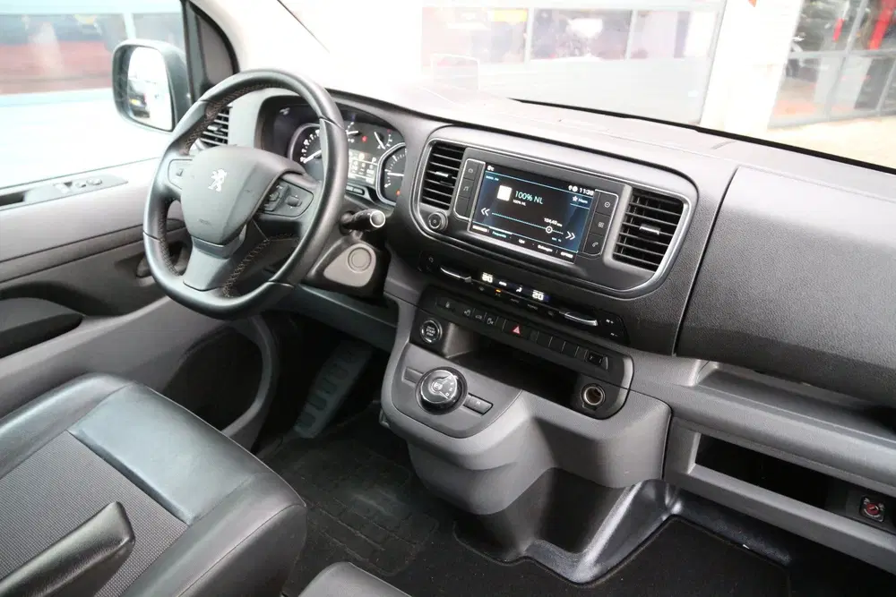 Peugeot Expert 2.0 BlueHDI 180 uit 2019, foto 5