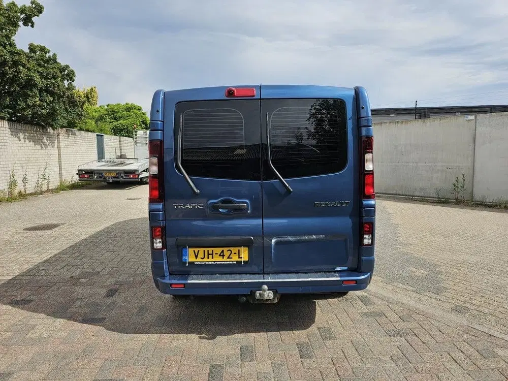 Renault Trafic 2.0 dCi T29 L2H1DC uit 2021, foto 4