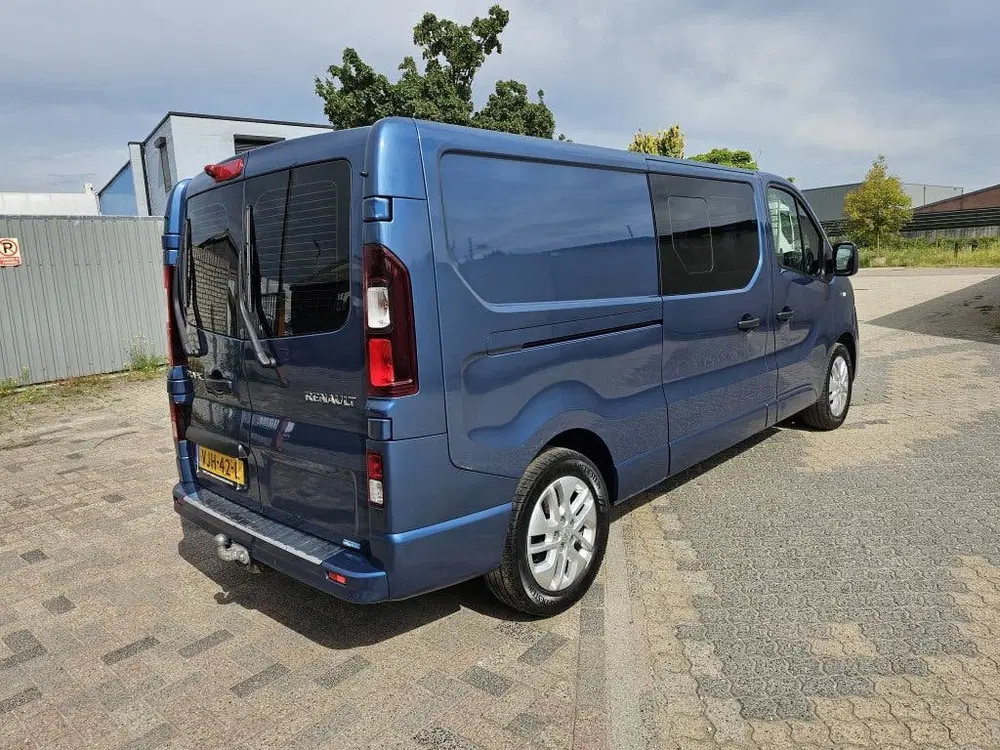 Renault Trafic 2.0 dCi T29 L2H1DC uit 2021, foto 5
