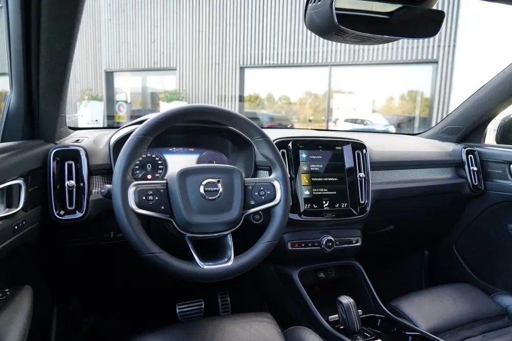 Volvo XC40 Recharge T5 Plug-in Hybrid R-Design uit 2021, foto 5