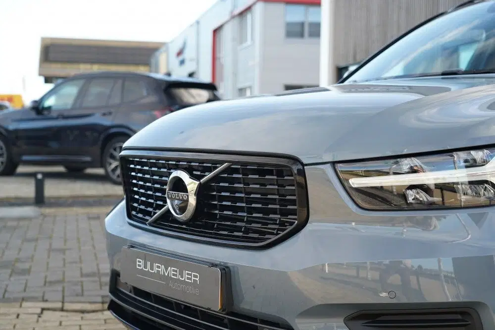 Volvo XC40 Recharge T5 Plug-in Hybrid R-Design uit 2021, foto 8