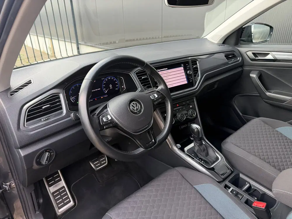 Volkswagen T-Roc 1.5 TSI IQ.DRIVE Pano Camera ACC Trekhaak uit 2019, foto 10