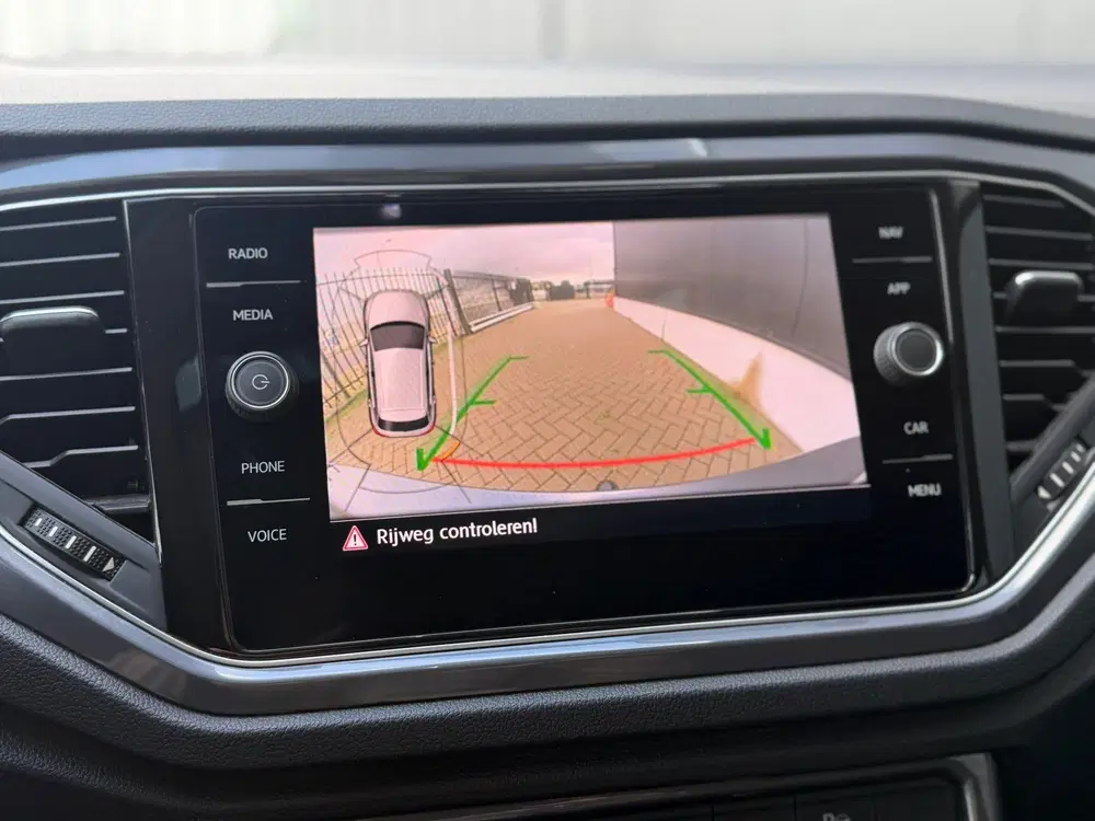 Volkswagen T-Roc 1.5 TSI IQ.DRIVE Pano Camera ACC Trekhaak uit 2019, foto 13