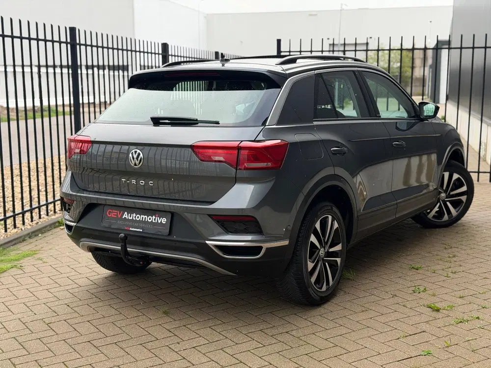 Volkswagen T-Roc 1.5 TSI IQ.DRIVE Pano Camera ACC Trekhaak uit 2019, foto 8