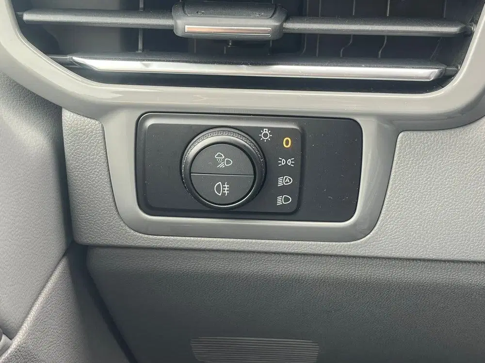 Volkswagen Transporter 2.0 TDI 170pk L2 Bulli Black Style uit 2024, foto 12