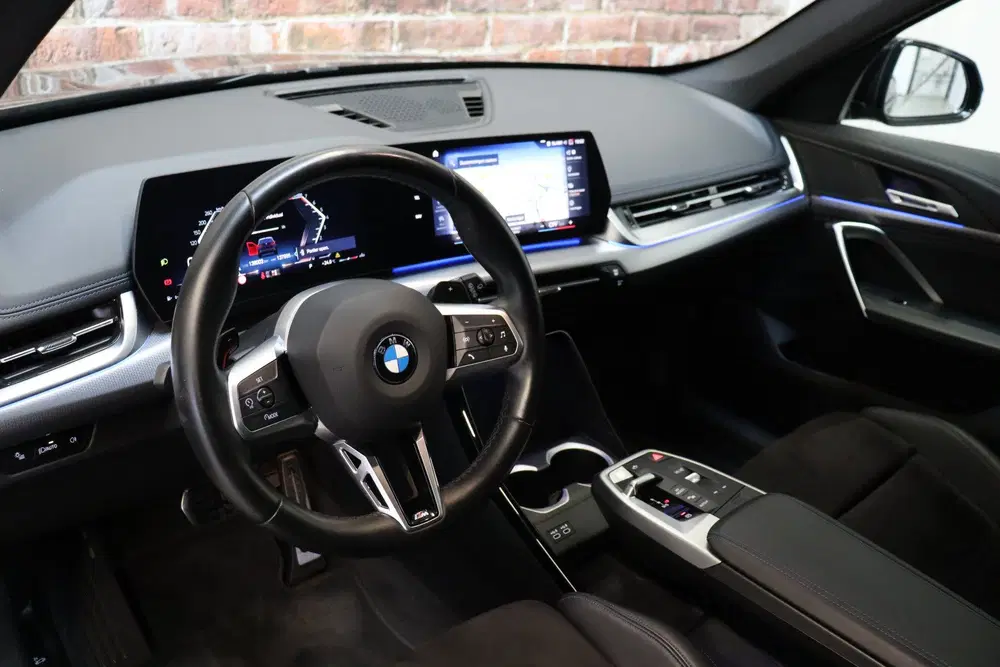 BMW X1 sDrive20i Executive M Sport Pakket Automaa uit 2023, foto 13