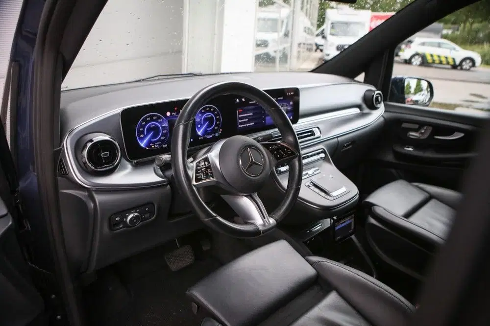 Mercedes-Benz EQV 300 L2 Avantgarde 90 kWh uit 2024, foto 3