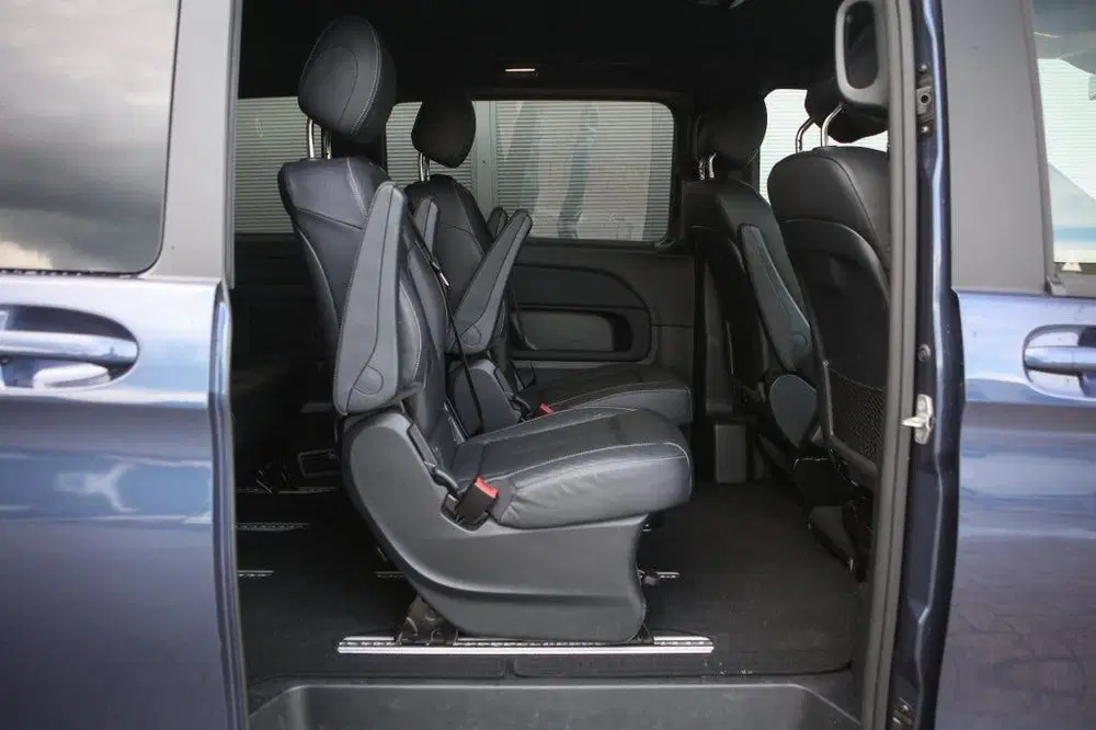 Mercedes-Benz EQV 300 L2 Avantgarde 90 kWh uit 2024, foto 4