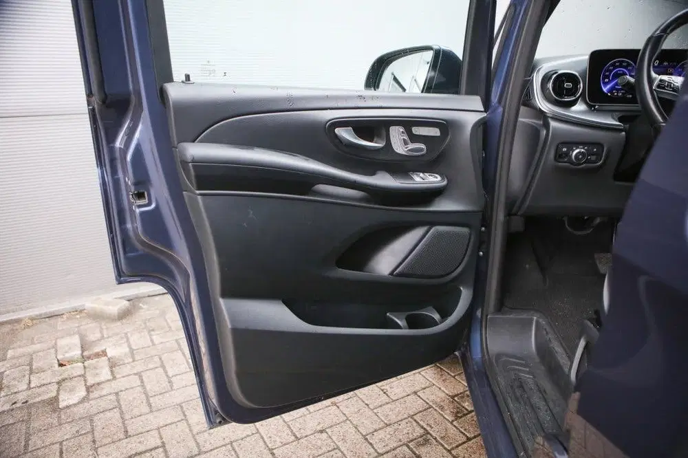 Mercedes-Benz EQV 300 L2 Avantgarde 90 kWh uit 2024, foto 9