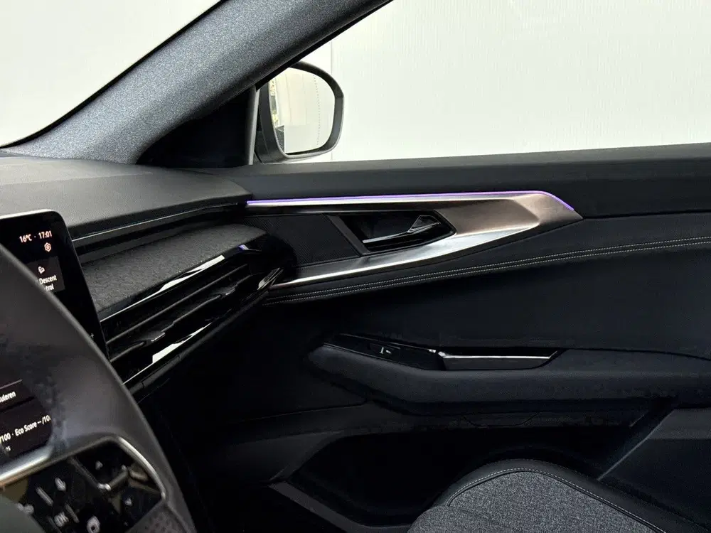 Renault Rafale 1.2 E-Tech full hybrid 200 techno STOEL uit 2025, foto 14