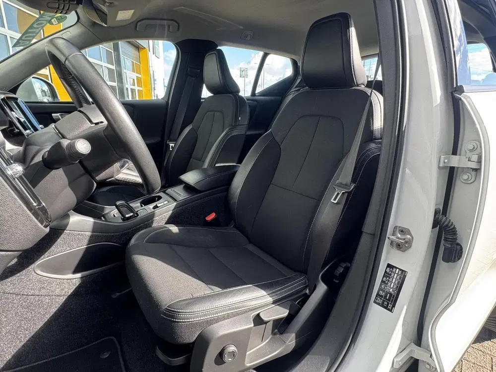 Volvo XC40 1.5 T3 Momentum Pro uit 2019, foto 7