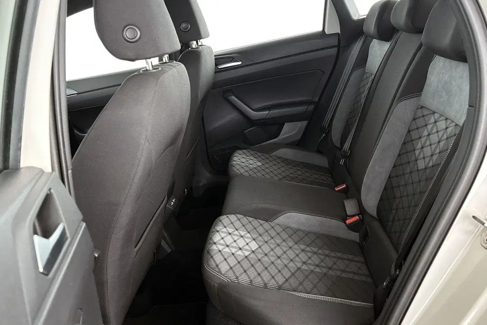 Volkswagen Taigo 1.5 TSI R-Line Business DSG Automaat Stoel uit 2024, foto 8
