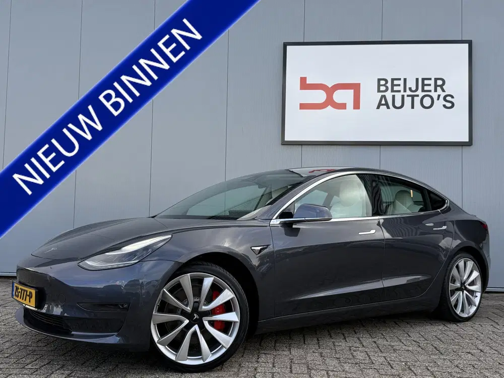 Tesla Model 3 Performance AWD 75 kWh Automaat SOH 87.8%A uit 2019