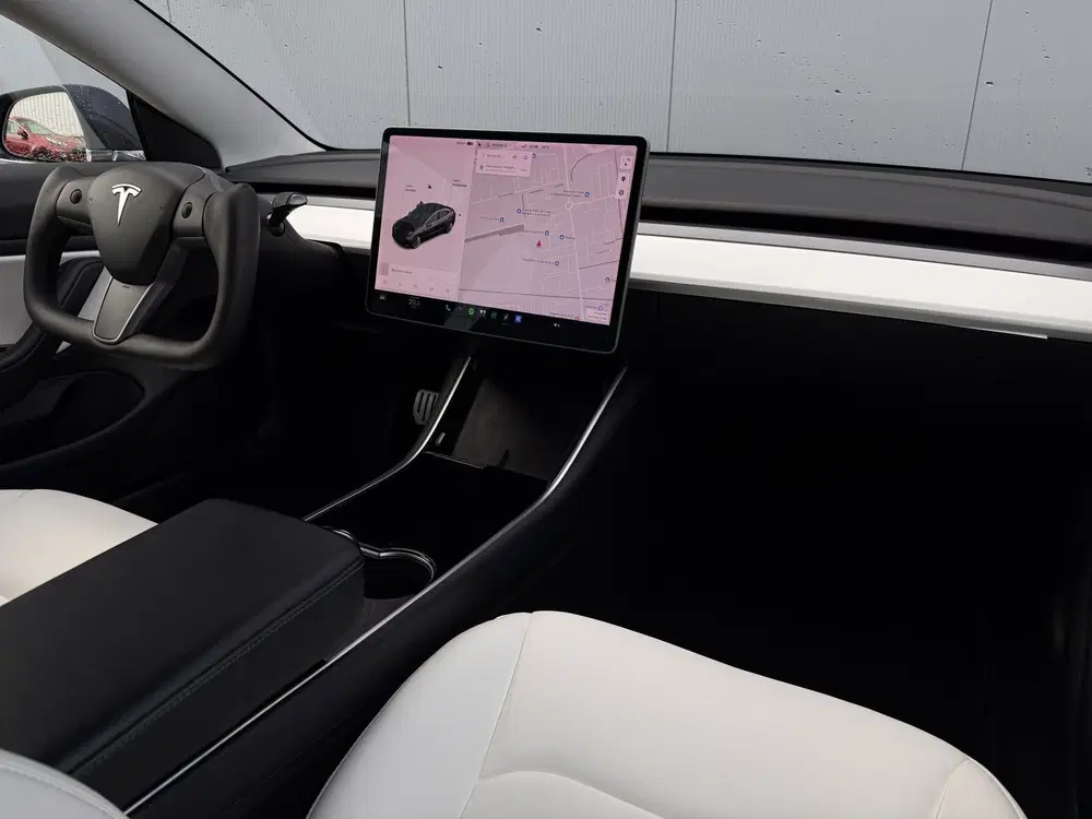 Tesla Model 3 Performance AWD 75 kWh Automaat SOH 87.8%A uit 2019, foto 10