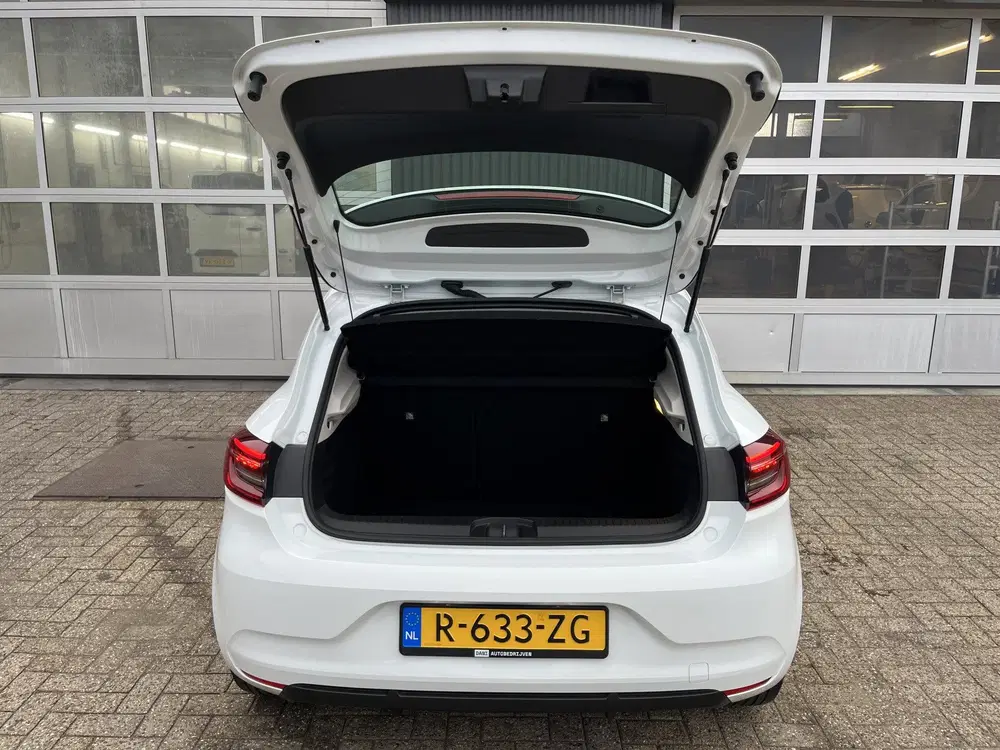 Renault Clio 1.6 E-Tech Hybrid 145 Airco Cruise control uit 2022, foto 15