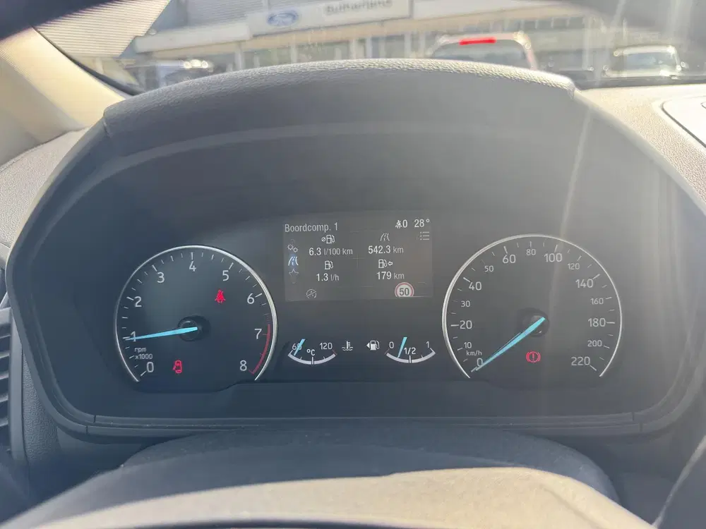 Ford EcoSport 1.0 EcoBoost Titanium 125pk Trekhaak uit 2021, foto 15