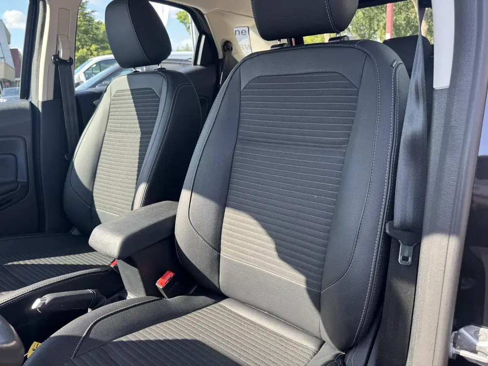 Ford EcoSport 1.0 EcoBoost Titanium 125pk Trekhaak uit 2021, foto 8