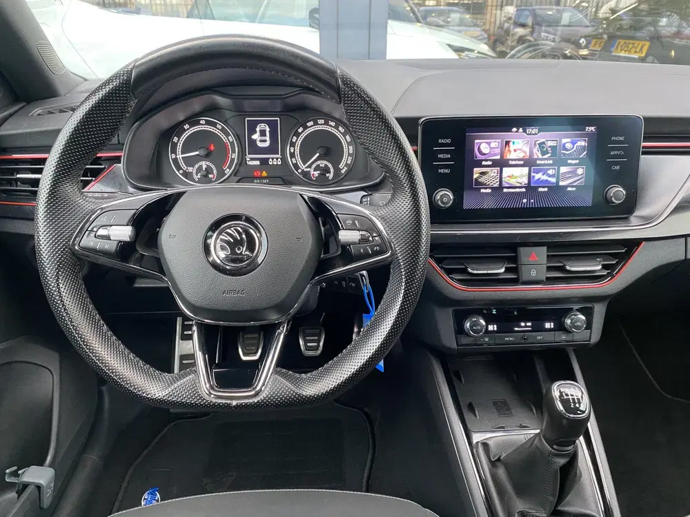Skoda Scala 1.0 TSI Sport Business Panorama Dak uit 2021, foto 10
