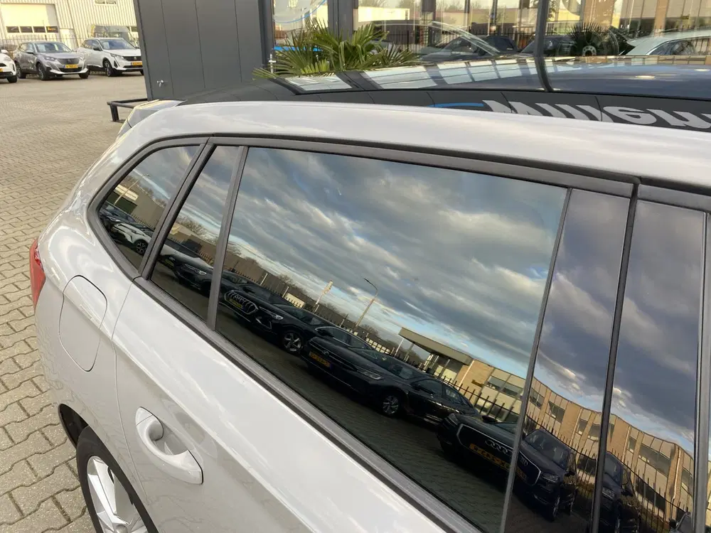 Skoda Scala 1.0 TSI Sport Business Panorama Dak uit 2021, foto 6