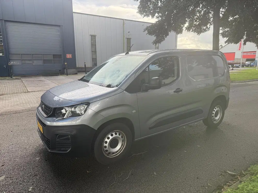 Peugeot Partner 1.6 BlueHDI Grip 3-Zits uit 2019, foto 12