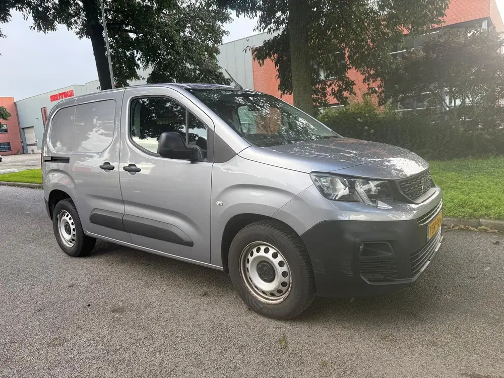 Peugeot Partner 1.6 BlueHDI Grip 3-Zits uit 2019, foto 8