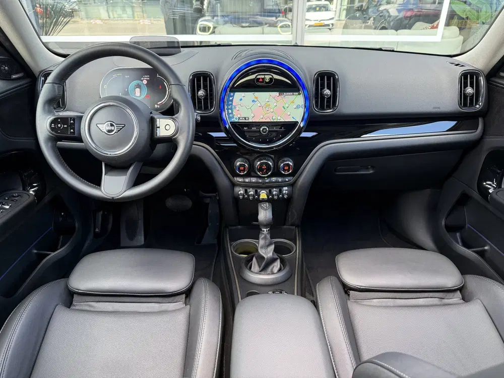 Mini Countryman 2.0 Cooper SE ALL4 Pano uit 2022, foto 6