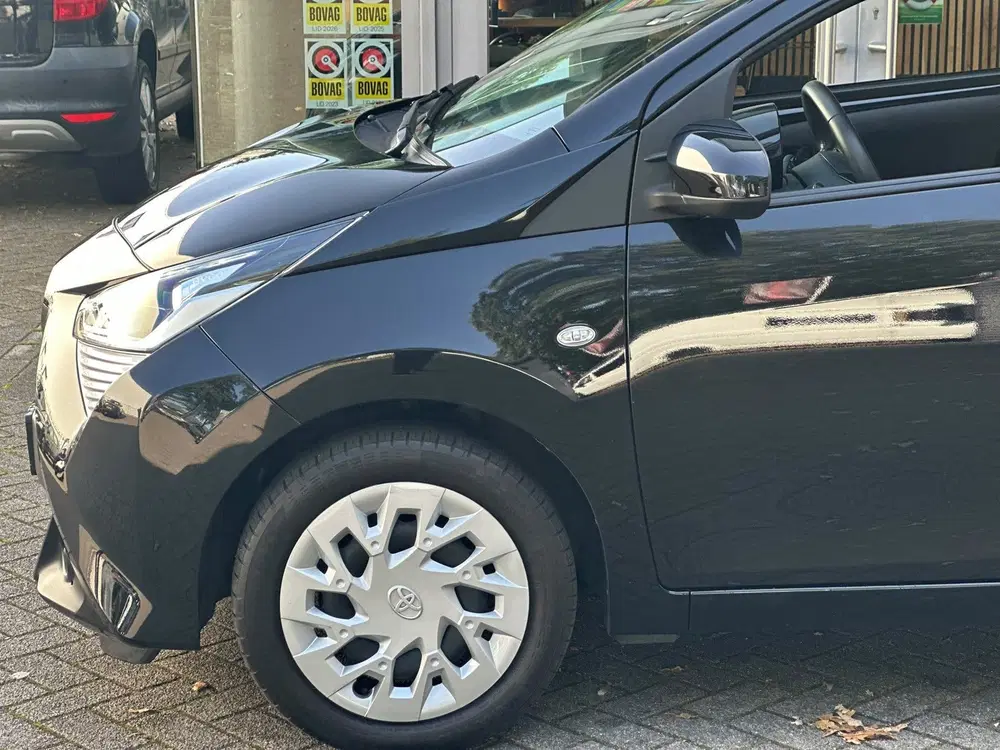 Toyota Aygo 1.0 VVT-i x-clusiv uit 2022, foto 10