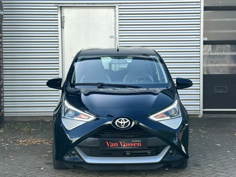 Toyota Aygo 1.0 VVT-i x-clusiv uit 2022, foto 3