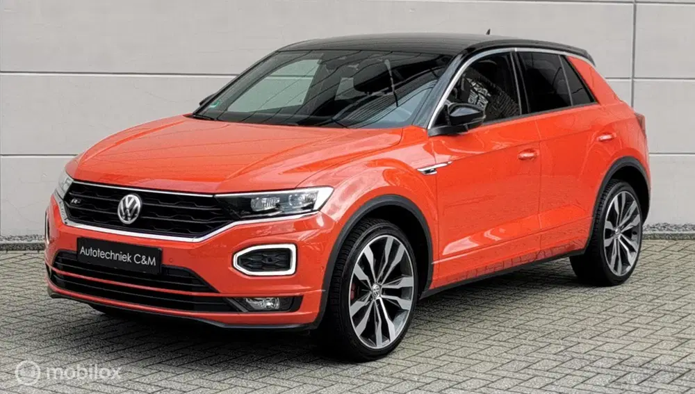 Volkswagen T-Roc 1.5 TSI R-LINE 150PK uit 2019, foto 2