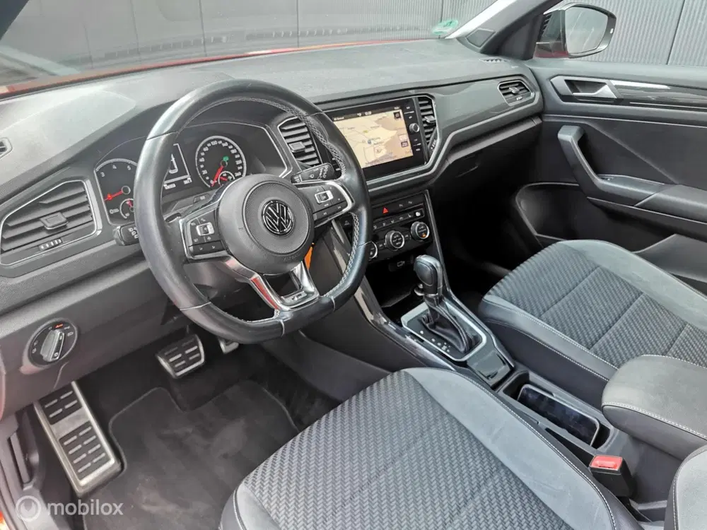 Volkswagen T-Roc 1.5 TSI R-LINE 150PK uit 2019, foto 6
