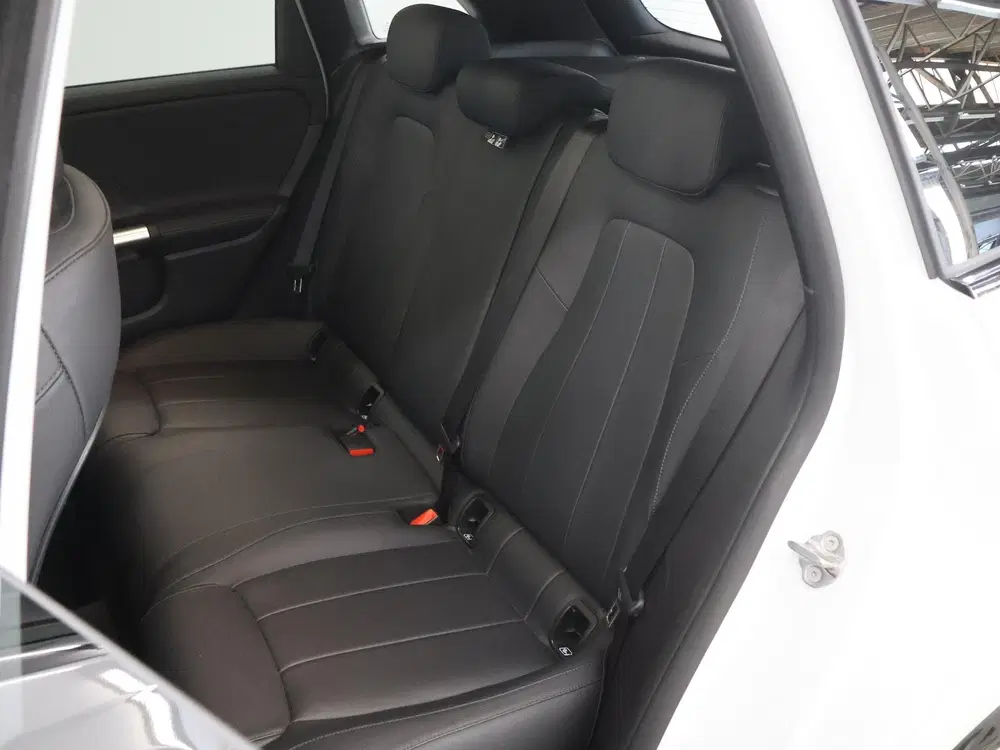 Mercedes-Benz B-Klasse 250 e Premium Plus uit 2023, foto 11