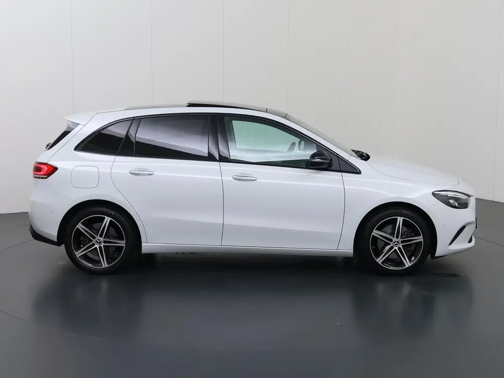 Mercedes-Benz B-Klasse 250 e Premium Plus uit 2023, foto 6