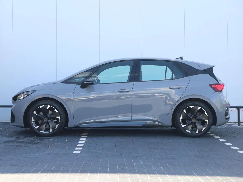 Cupra Born Essential Edition 204pk uit 2024, foto 12