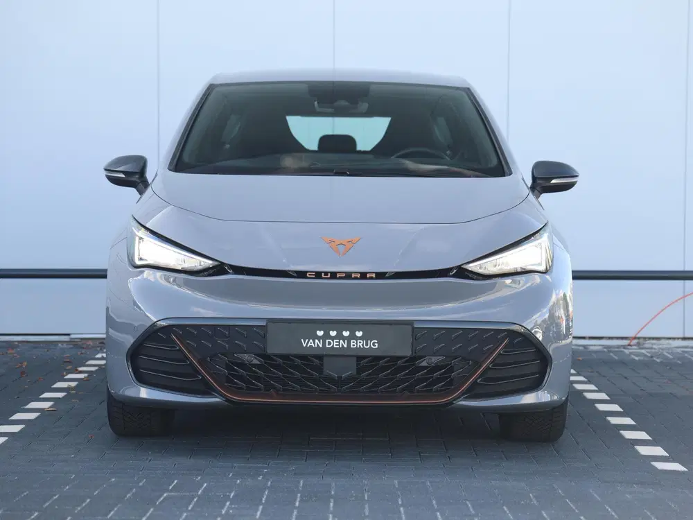 Cupra Born Essential Edition 204pk uit 2024, foto 14