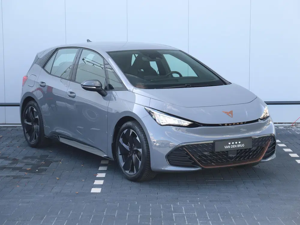 Cupra Born Essential Edition 204pk uit 2024, foto 3