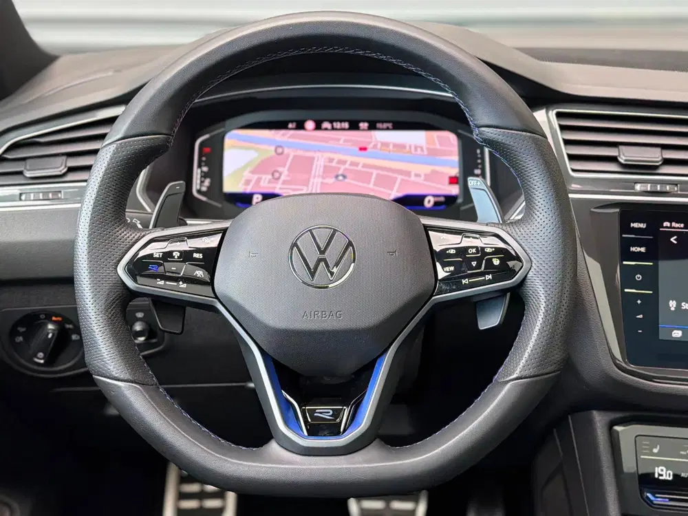 Volkswagen Tiguan 2.0 TSI R 75 Edition 4Motion Pano uit 2021, foto 10