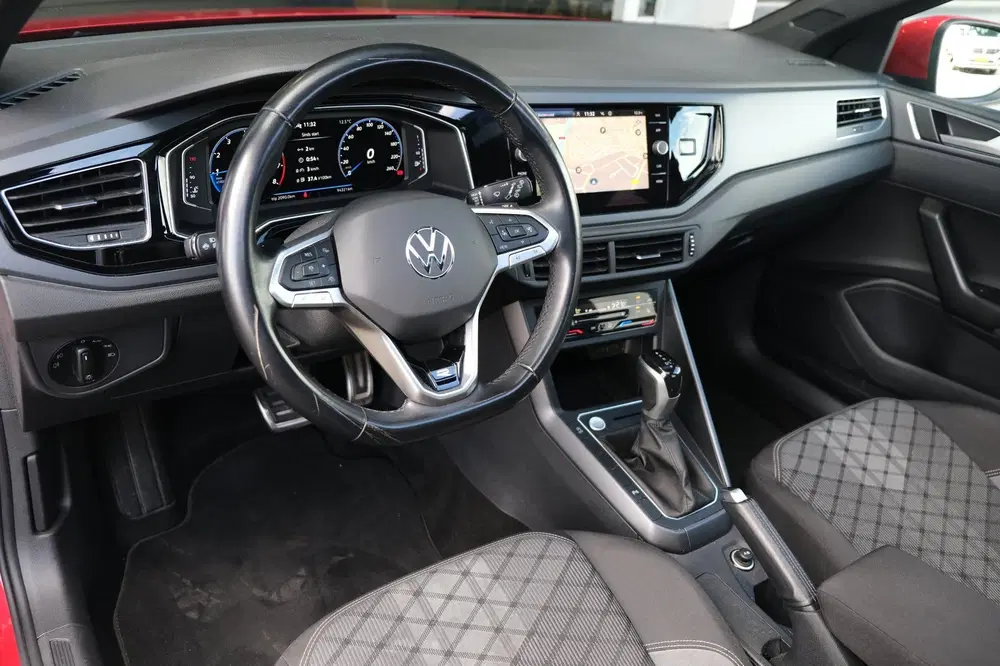 Volkswagen Taigo 1.0 TSI R-Line DSG Pano Navi Led Cam Virtu uit 2022, foto 3