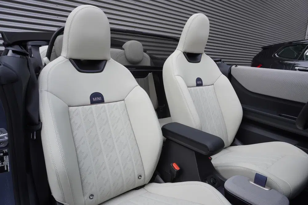 Mini Cabrio Cooper S uit 2026, foto 8