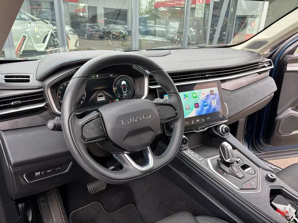 Lynk & Co 01 1.5 uit 2023, foto 8