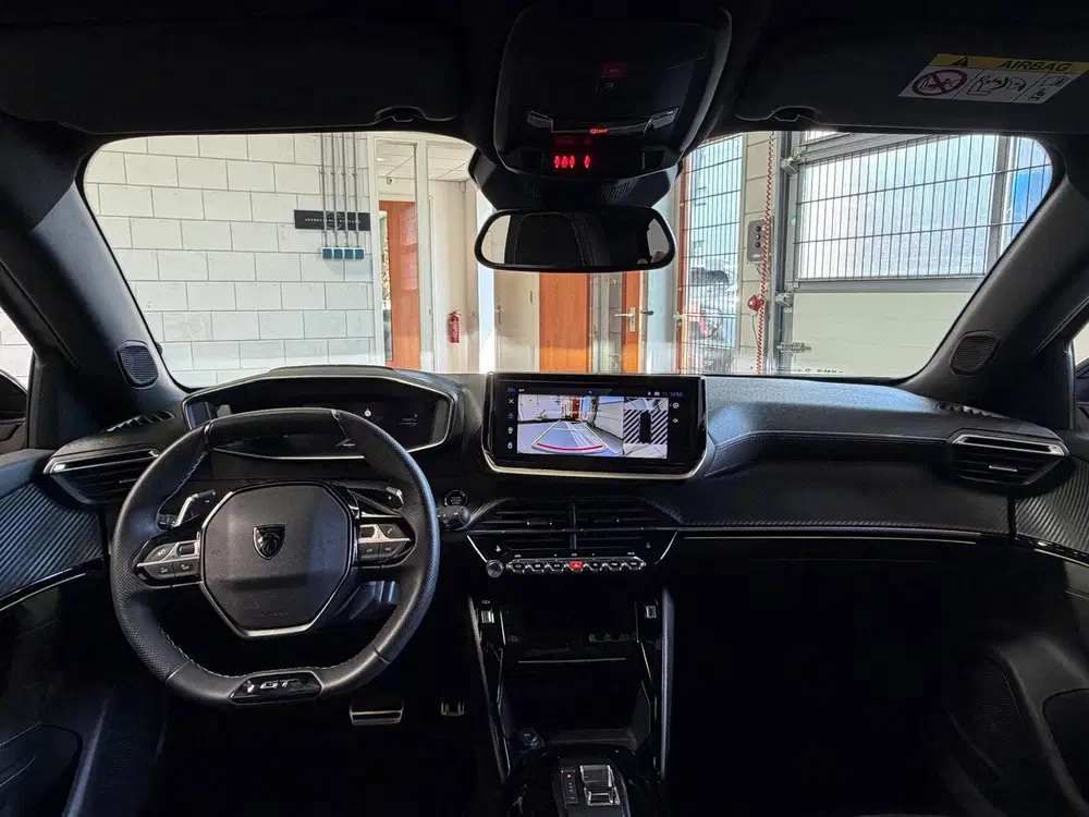 Peugeot 2008 1.2 Hybrid 145 GT Automaat uit 2025, foto 13