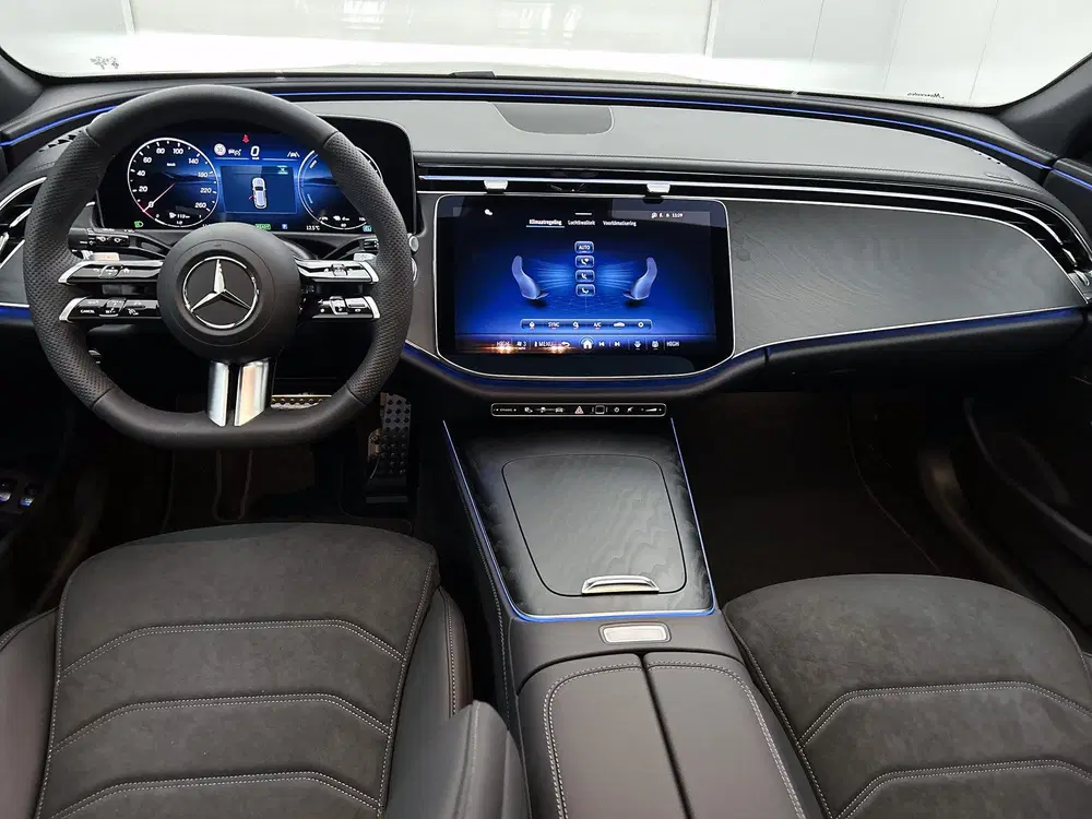Mercedes-Benz E-Klasse 300 e Business Solution AMG uit 2026, foto 4