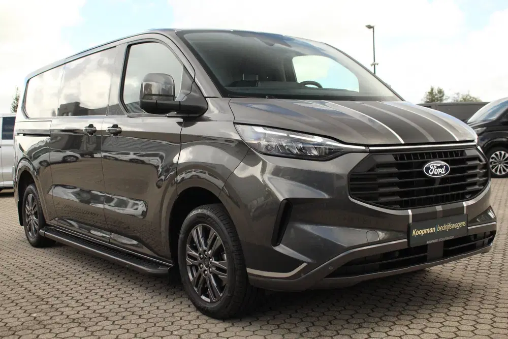Ford Transit Custom 320 2.0TDCI 170pk L2H1 Limited uit 2024, foto 4