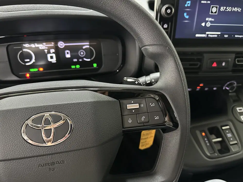 Toyota Proace City Challenger Long (L2) 50 kWh 136p uit 2026, foto 13
