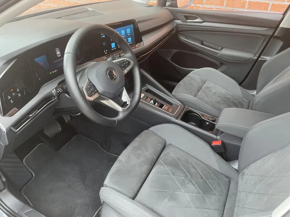 Volkswagen Golf 1.5 eTSI 150pk DSG Style Navigatie A uit 2021, foto 13