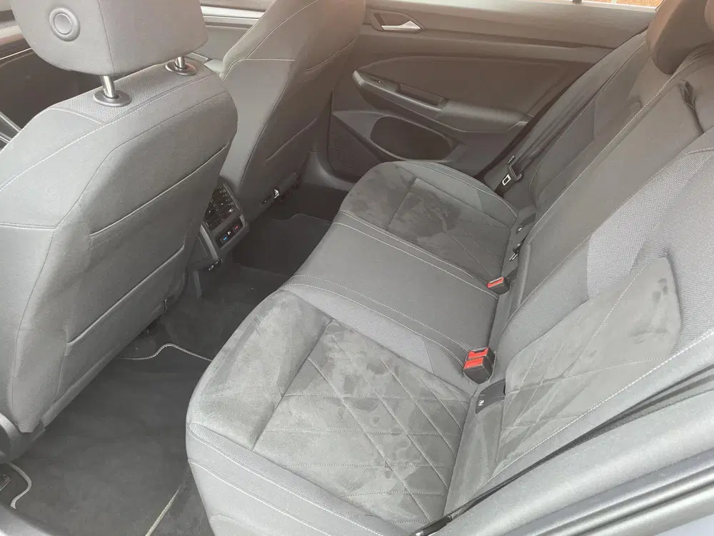 Volkswagen Golf 1.5 eTSI 150pk DSG Style Navigatie A uit 2021, foto 15