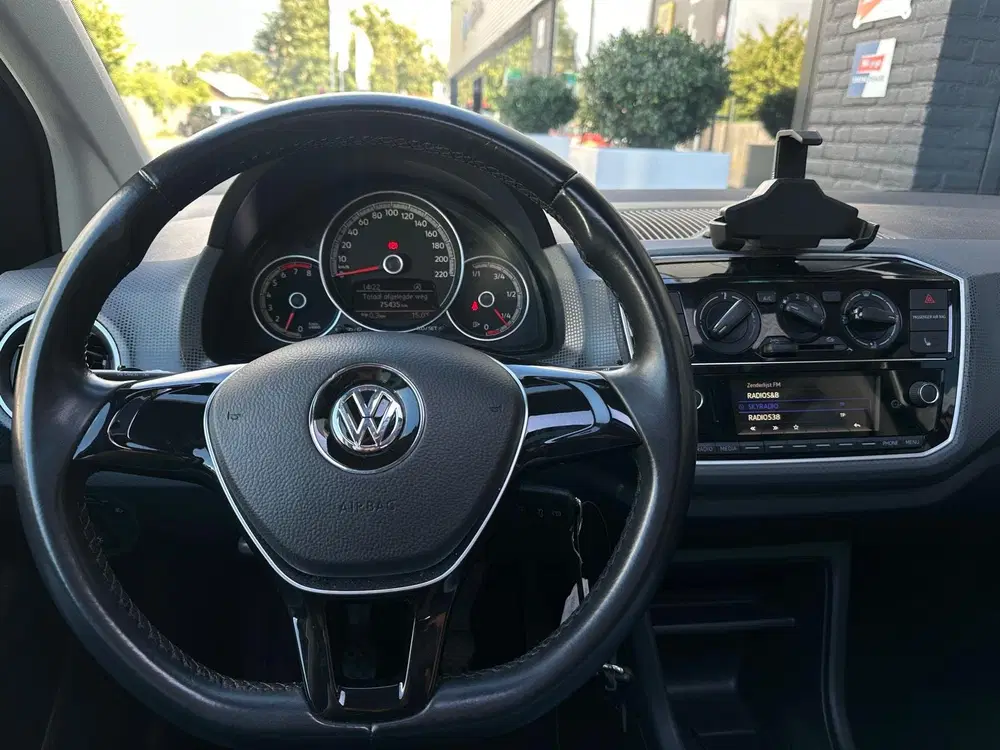 Volkswagen up! 1.0 TSI BMT cross up IQ-Drive uit 2019, foto 4